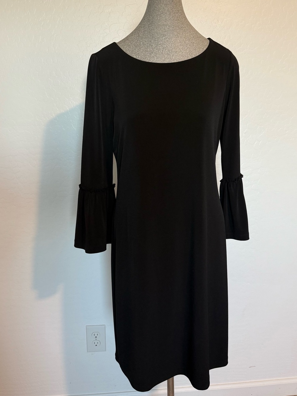 Calvin Klein Black Long-Sleeve Bell Cuff Dress